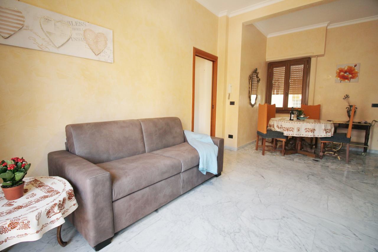 Monteverde Bright Apartment With Garage โรม ภายนอก รูปภาพ