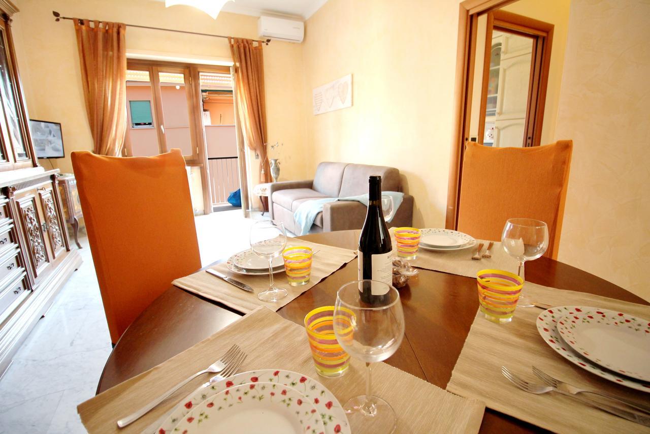 Monteverde Bright Apartment With Garage โรม ภายนอก รูปภาพ